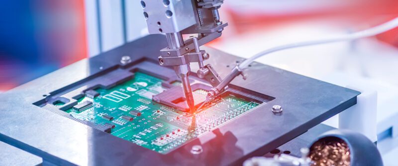 Tech Insurance | Image: Soldering iron tips of pcb board